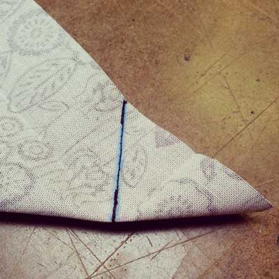 How to Sew a Mitered Corner Tutorial