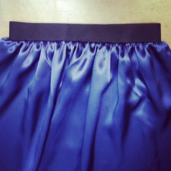 How to Sew a Gathered Skirt Tutorial