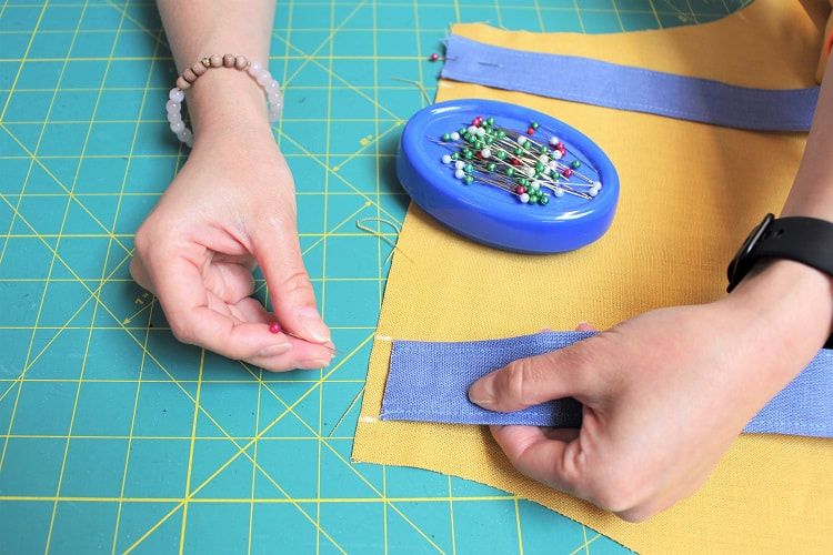 Sewing Tutorial Crossback Apron