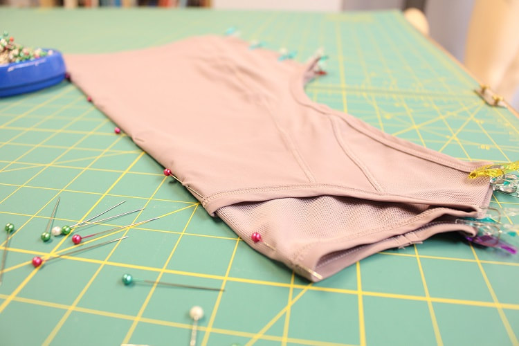 How to Reverse Draft a Sleeveless Top